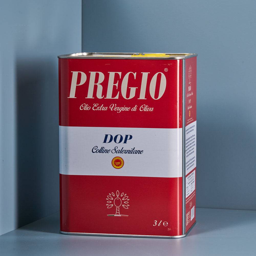 Olivenöl Colline Salernitane 3 Liter von Pregio in einer roten Metallkanister-Verpackung. Hochwertiges Olivenöl extra vergine, ideal für Salate, Fisch und Pasta.