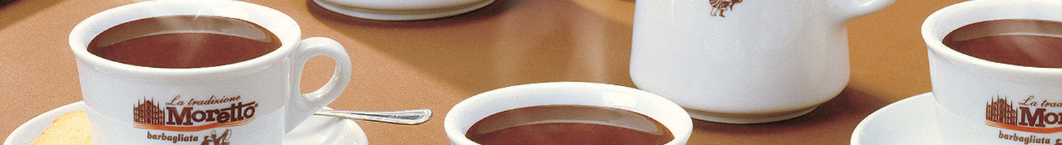 moretto tassen mit trinkschokolade
