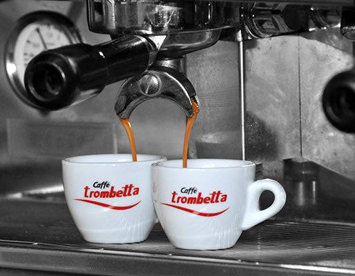 espressomaschine gastronomie mit espressotassen von caffe trombetta b2b hier kaufen
