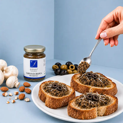 tartufata bianca trüffelsauce mit oliven, mandeln und pilzen